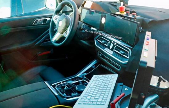 新知达人, 全新宝马X7曝光 前脸换分体大灯 配双悬浮屏 两种动力