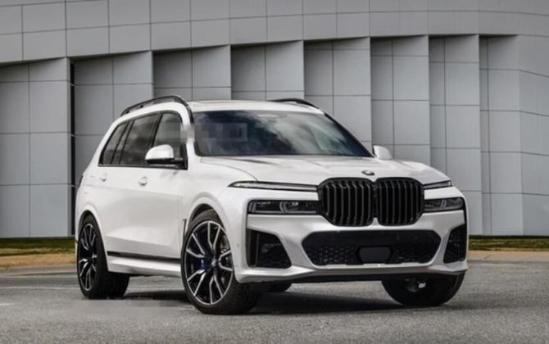 新知达人, 全新宝马X7曝光 前脸换分体大灯 配双悬浮屏 两种动力