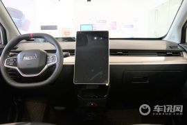 合众汽车-哪吒V-长续航娱乐版升级型