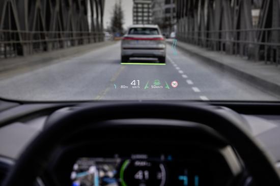 海外试驾奥迪首款电动紧凑型SUV Q4 e-tron，销量就靠它了