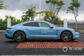 保时捷-Taycan-Taycan 4 S