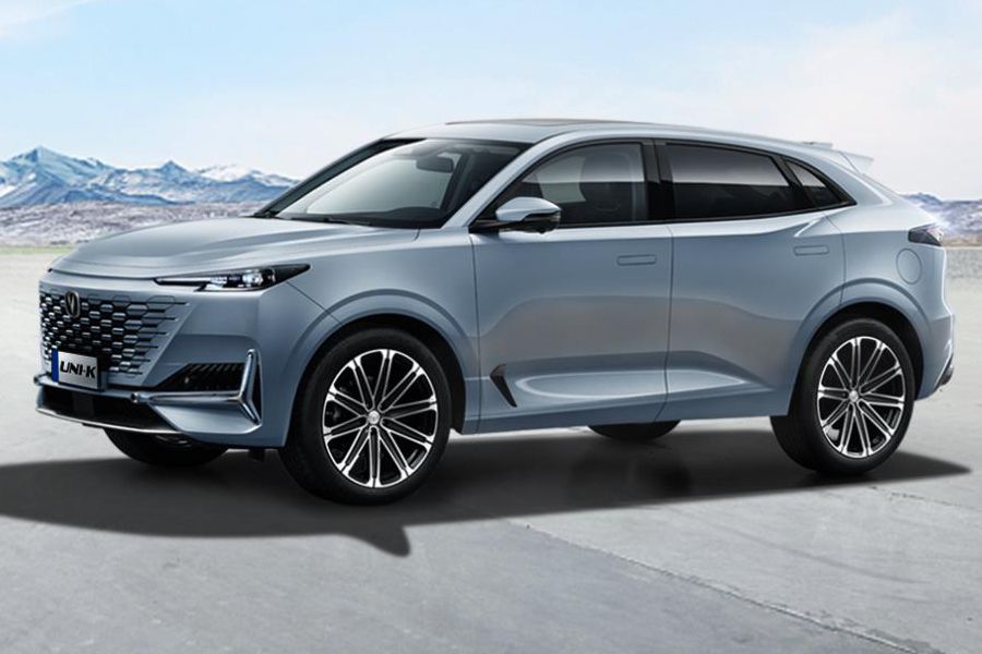 低配入门不到15万，UNI-K新车型上市，性价比更高