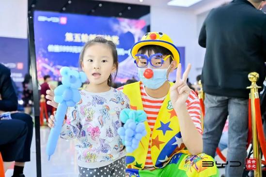 聚力出击 再迎征程 | 厦门盛世开元比亚迪鹭岛联动开业