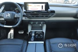 东风雪铁龙-凡尔赛C5 X-1.6T 耀不凡
