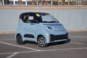 上汽通用五菱-五菱NanoEV-热爱款