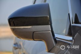 英菲尼迪(进口)-英菲尼迪QX60-2.5 S/C Hybrid四驱全能版