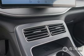 比亚迪-驱逐舰05