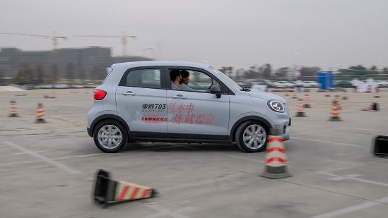 试驾零跑T03：满足我对代步车9成幻想，另1成与你无关