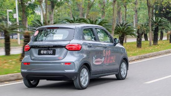 试驾零跑T03：满足我对代步车9成幻想，另1成与你无关