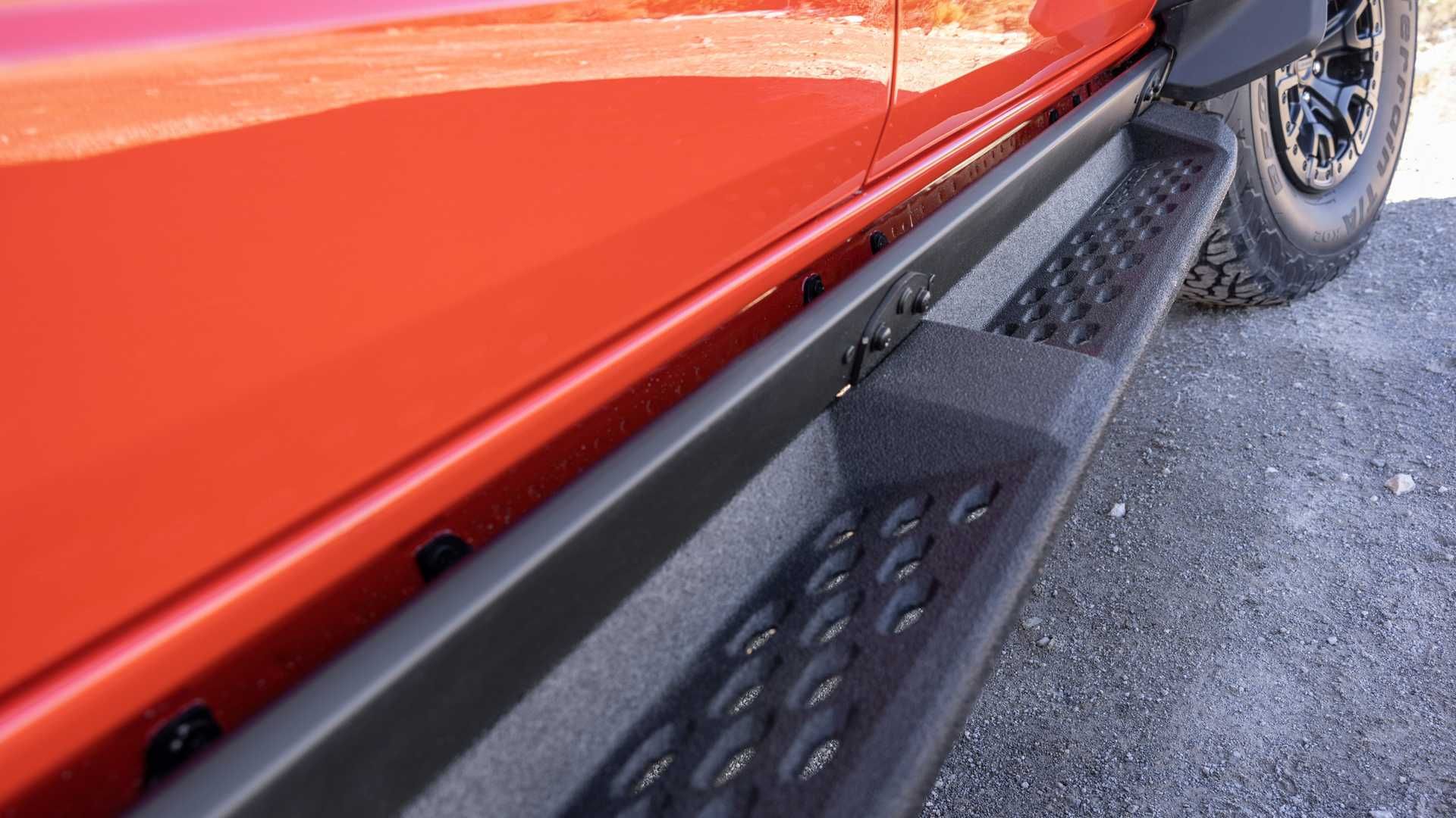福特Bronco Raptor官图发布！极限越野大玩具，剑指Rubicon 392