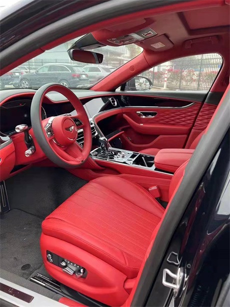 2022款宾利飞驰4.0V8高配欧规选配报价