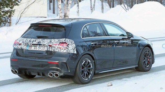 取消控制面板 新款AMG A 45内饰谍照曝光 