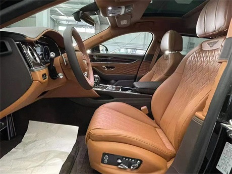 2022款宾利飞驰五座报价 详细配置行情