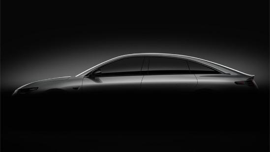 20万续航能超700km，零跑C01能挤掉特斯拉？