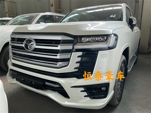 全新酷路泽LC300 3.5T V6到港预定优惠 