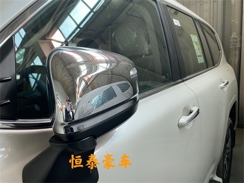 全新酷路泽LC300 3.5T V6到港预定优惠 