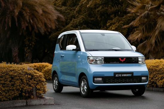 眼红宏光MINI EV，三款“大厂”低价小车来袭，谁能跟五菱抢市场？