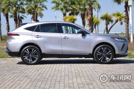 广汽丰田-威飒-2.0L CVT两驱尊贵版