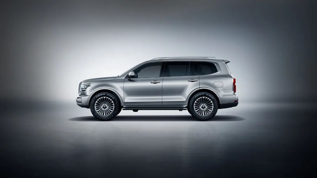 留住燃油车的尊严，3、40万买辆六缸车，你会爱上那种感觉