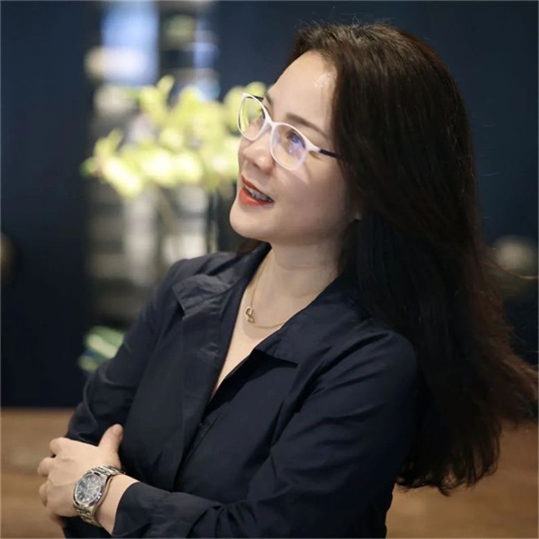 广州锦星行梅赛德斯-EQ美学艺术沙龙     