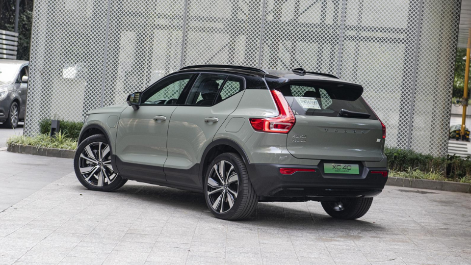 沃尔沃XC40纯电：涨价4千影响什么？答：亏了2年电费