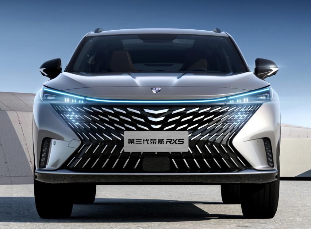 1.5T蓝芯动力升级，第三代荣威RX5能否再战H6和CS75PLUS？