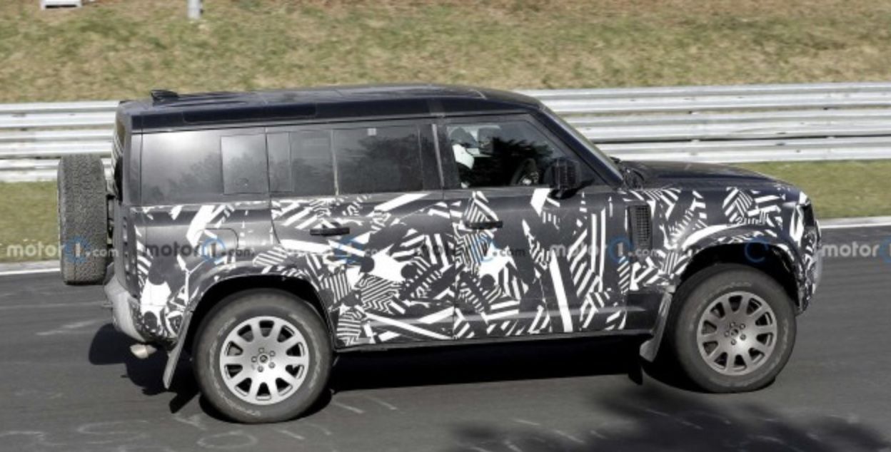 对标梅赛德斯-AMG G 63 路虎卫士110 V8新车型最新谍照曝光 