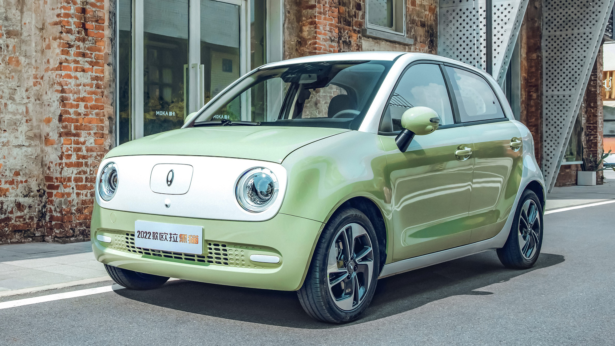 4月车市集体暴跌，只有比亚迪杀疯了