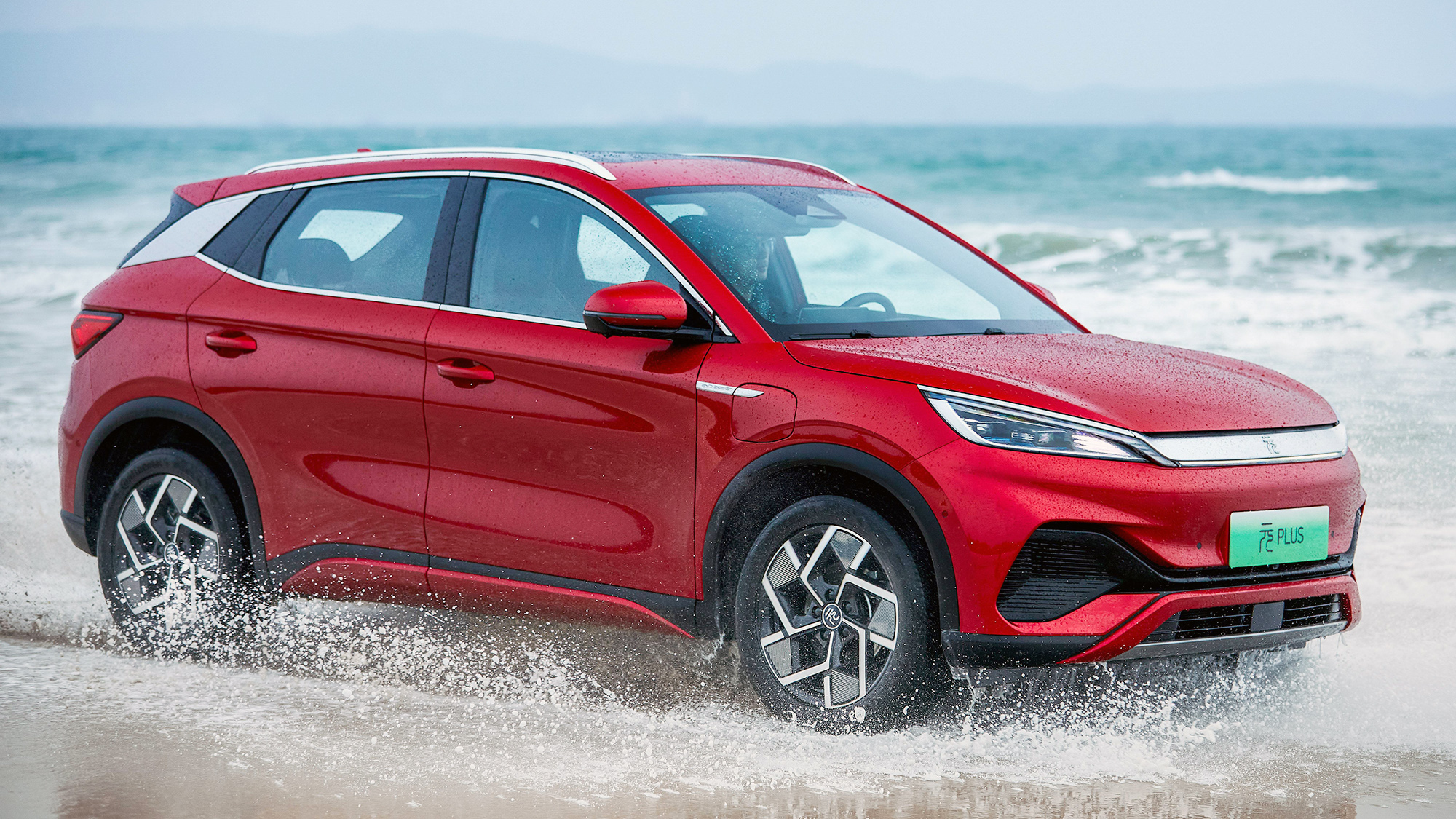 4月车市集体暴跌，只有比亚迪杀疯了