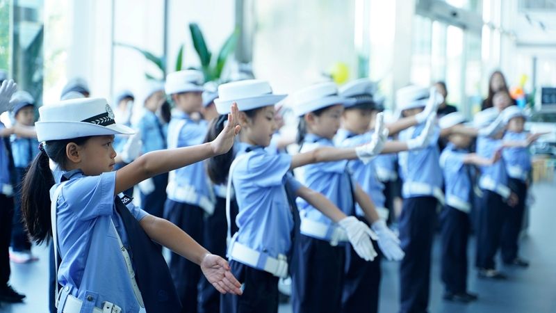 梅赛德斯-奔驰星愿基金“安全童行”奔赴下一个十年