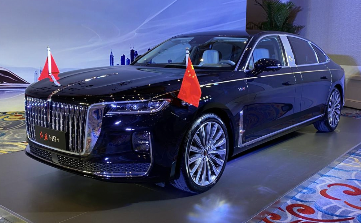 从新一代H5到全新MPV，一大波红旗新品来袭，45万年销目标有戏？