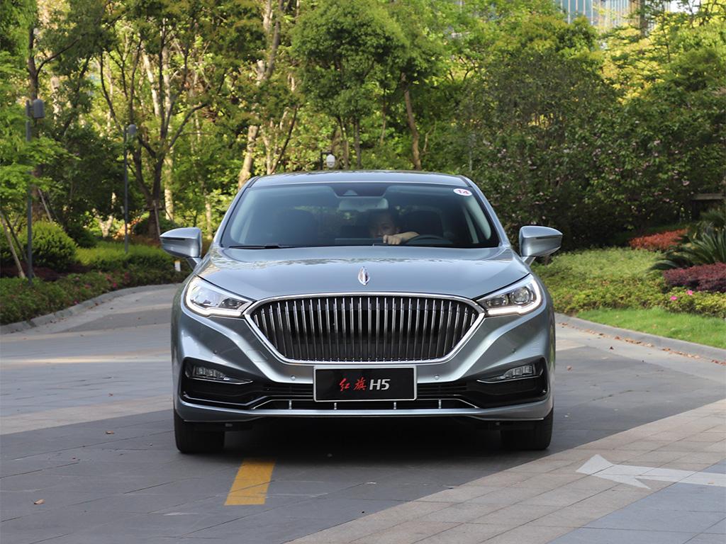 从新一代H5到全新MPV，一大波红旗新品来袭，45万年销目标有戏？