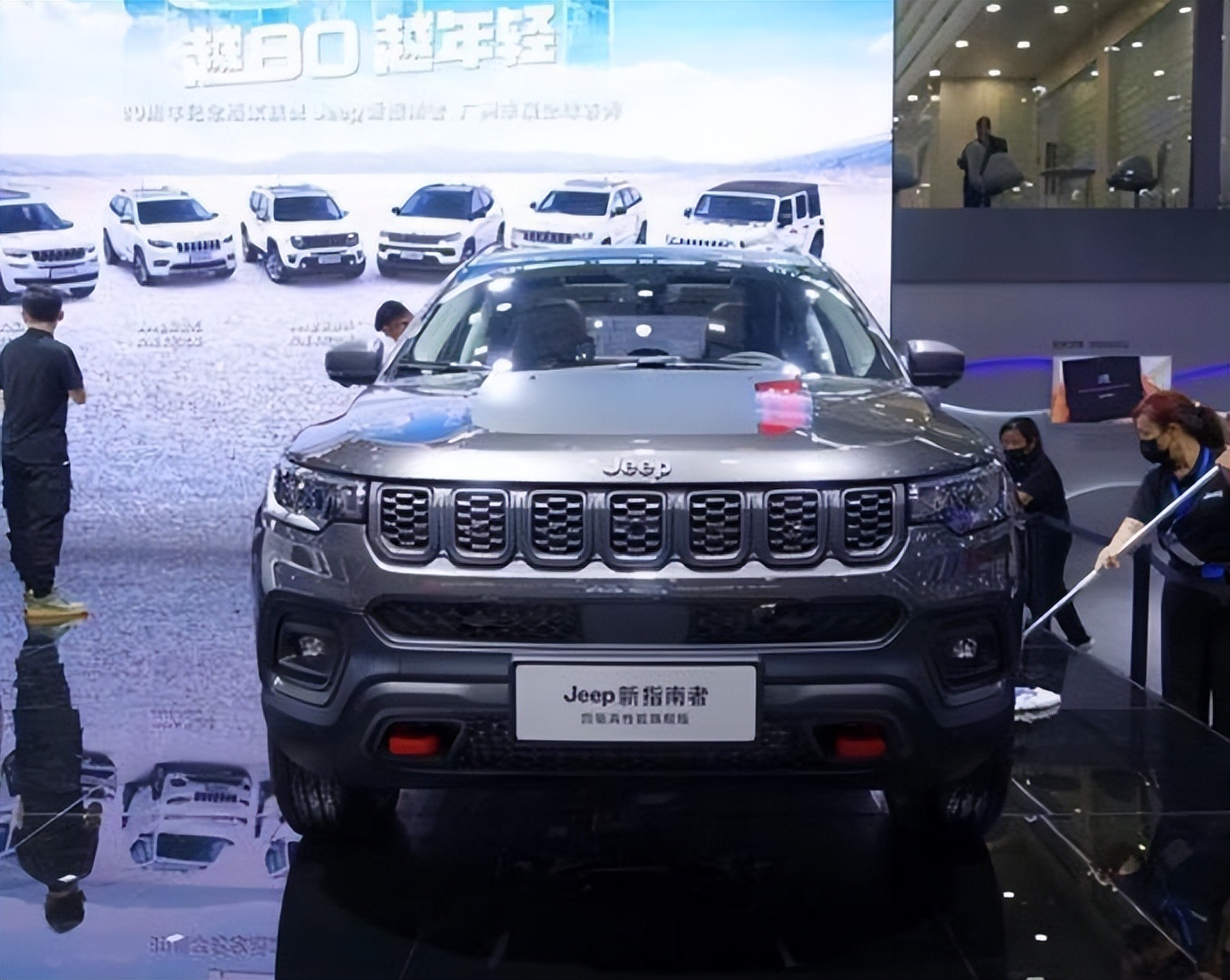 连续三个月产销量为个位数，看来，穆安泽也救不了广汽菲克？