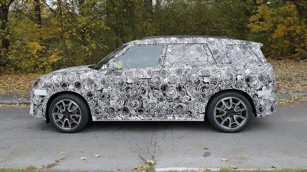 有望推出燃油与纯电版车型 全新MINI COUNTRYMAN最新消息
