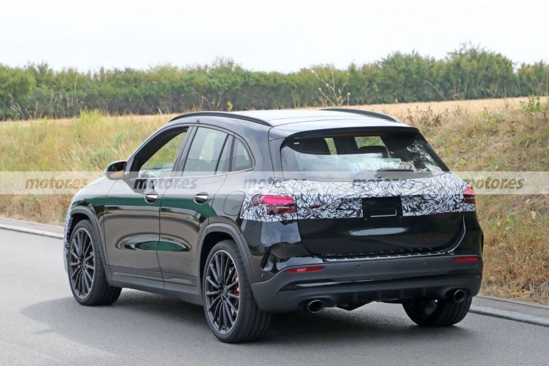 或将在2023年亮相 新款梅赛德斯-AMG GLA35谍照曝光 