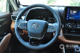 广汽丰田-汉兰达双擎-2.5L 四驱至尊版 7座