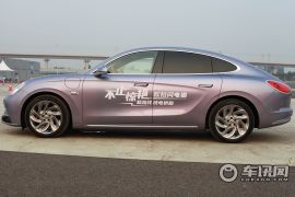 长城汽车-欧拉闪电猫-600km 四驱高性能版