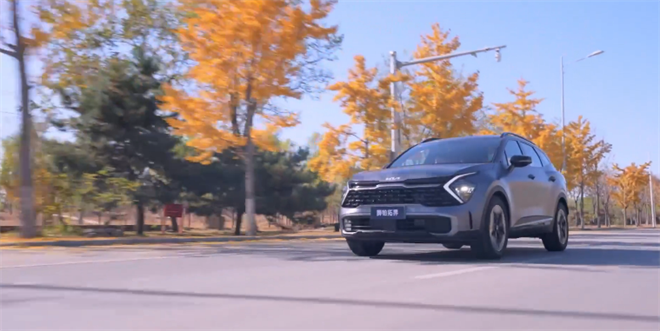 起亚狮铂拓界全新上市，售价区间17.98万元-23.78万元