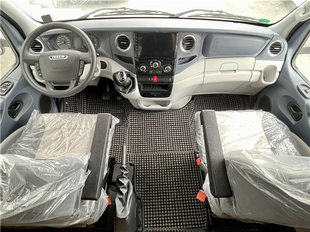 宇通C530双拓展房车，安全品质空间舒适，价格还很优惠