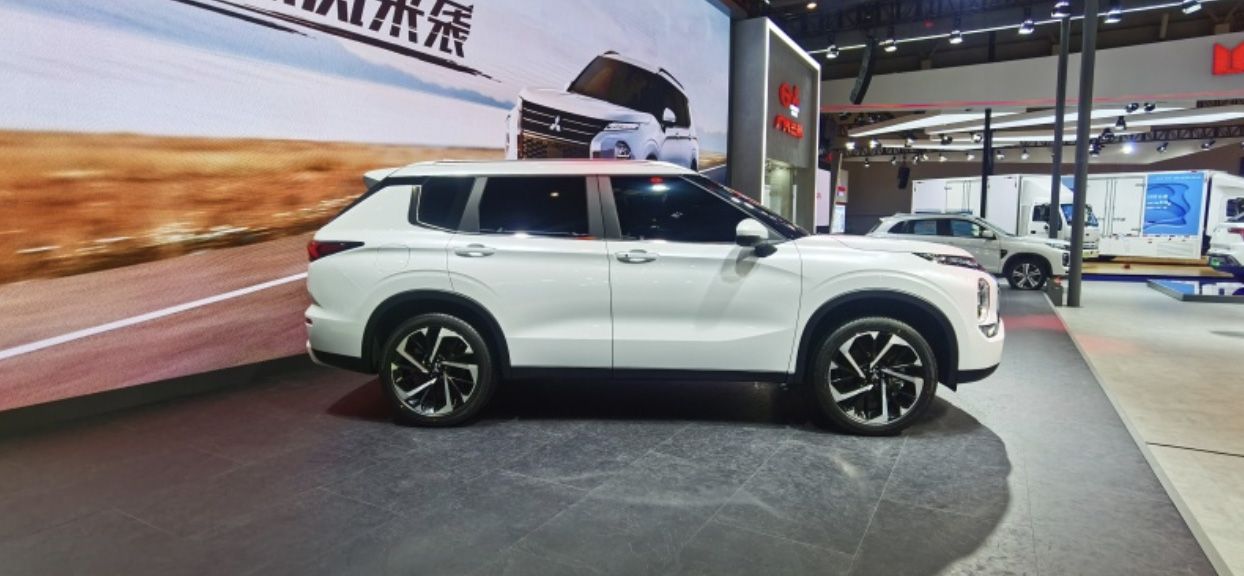 售价为16.98-22.98万元 广汽三菱全新欧蓝德正式上市 