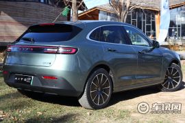 金康塞力斯-问界M5 -四驱性能版