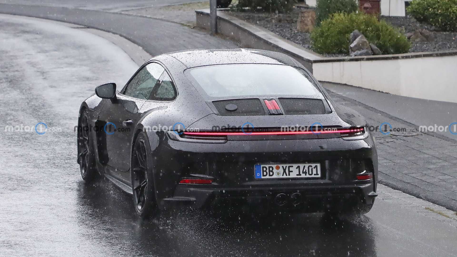 有望在2023年全球首发 保时捷911 ST最新谍照曝光 
