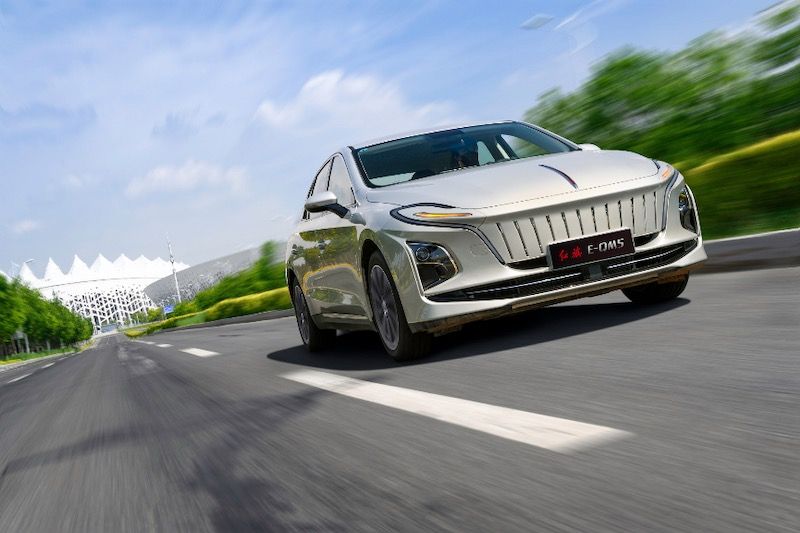 售19.98万元，主打“高航价比”，红旗E-QM5 560KM PLUS上市