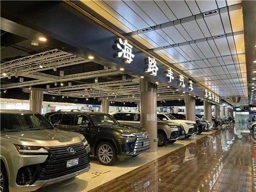 2023款丰田普拉多4000TXL出售63万起提