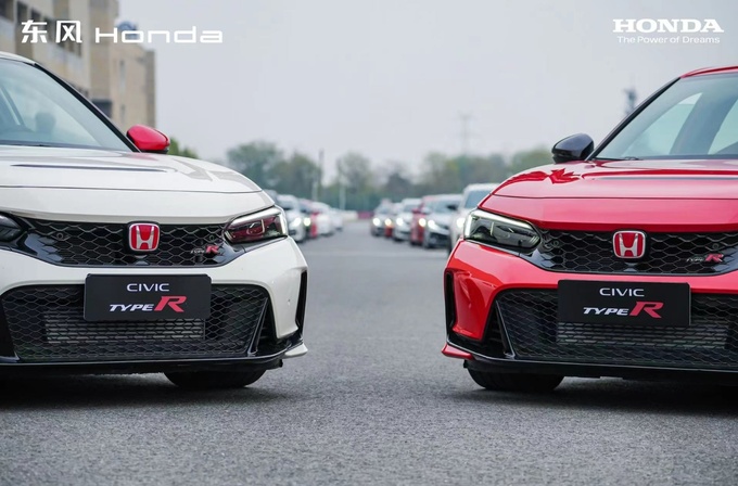 搭载最新第四代i-MMD混动系统 HONDA思域驾临西安-图5