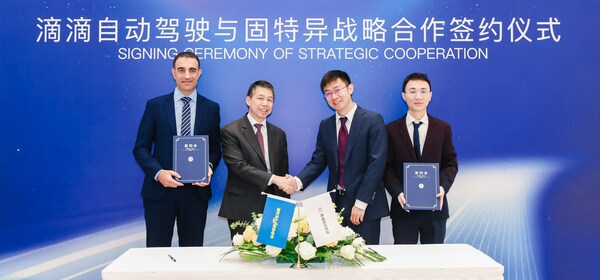 签约代表（按从左到右排序）:
Ercan Aydemir, 固特异亚太区 IT 及解决方案副总裁黄锦松 （Nat Madarang）, 固特异亚太区总裁
孟醒, 滴滴自动驾驶首席运营官
蔡宗智, 滴滴自动驾驶战略投融资负责人