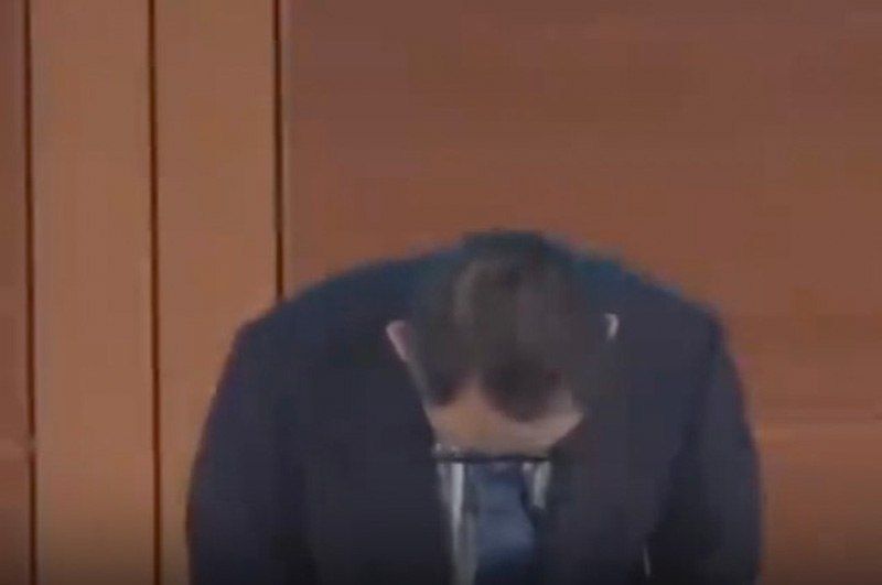 排放造假、测试不当，丰田章男就近期多起丑闻鞠躬致歉