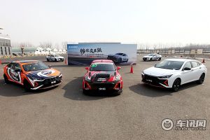 风神赛车学院开营:让普通驾驶爱好者也有可能参与国家A级赛事
