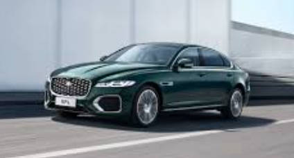 从SS100到F-TYPE,奢华轿车市场的动感优雅与传奇演绎