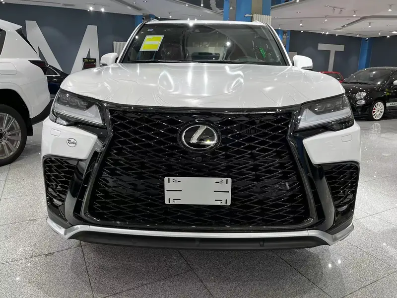 中东版24款雷克萨斯LX600大油箱天津现车优惠多